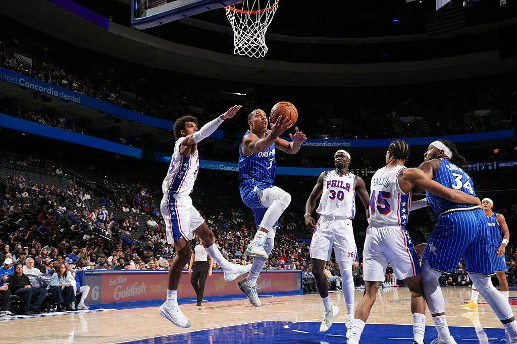76人绝杀魔术，戈贝尔点燃赛场的简单介绍