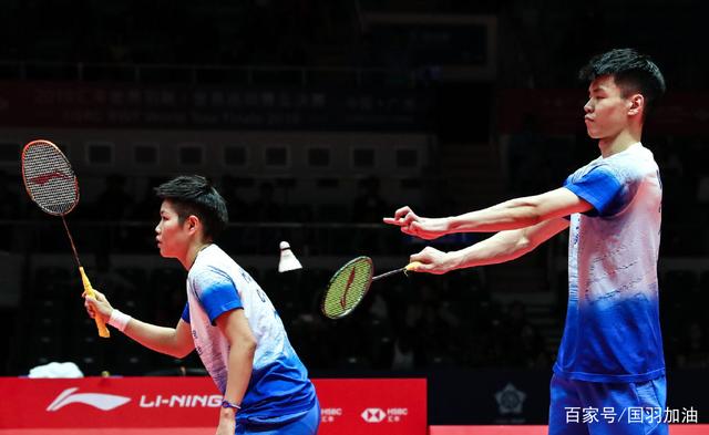 中国队鏖战马来西亚队,黄鸭组合点燃赛场 中国队鏖战马来西亚队,黄鸭组合点燃赛场