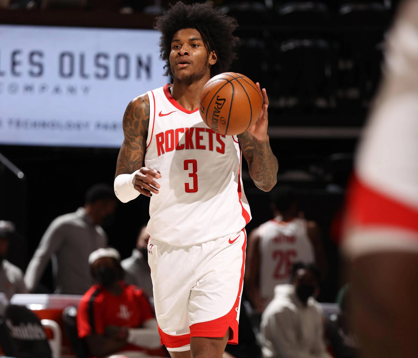 雷霆逆转上海队，戈贝尔惊艳四座