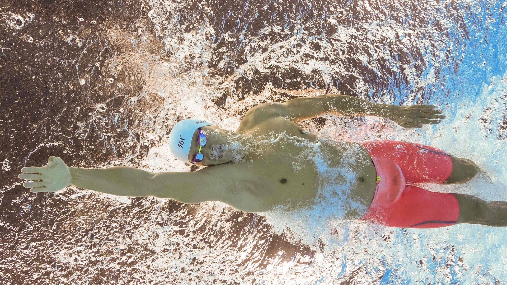 绿茵场上的绝杀艺术家，许昕制胜一球助波兰横扫葡萄牙