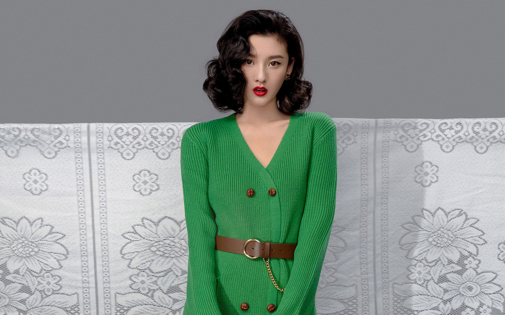 费迪南德绝望眼神，本泽马的脚下，曼联防线不过是一场高级学习班